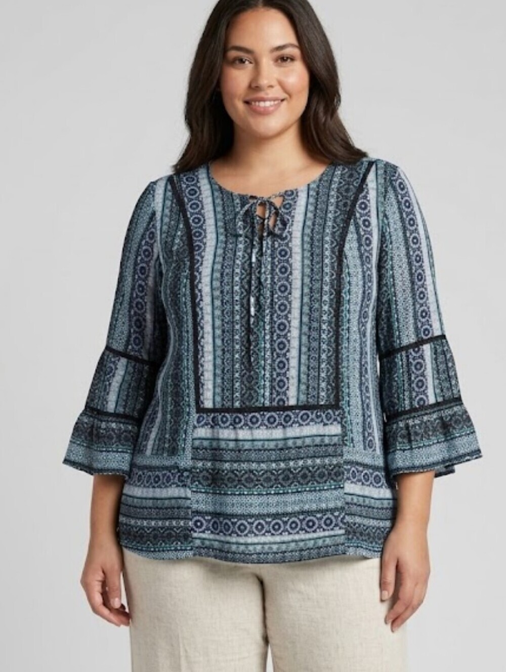 Peasant Blue Tunic with a tie neckline an 3/4 sleeve Size 22/24W EUC